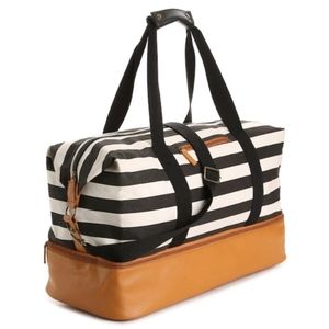 DSW travel duffle tote luggage